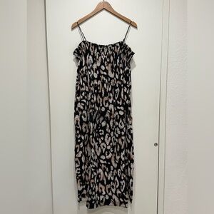 H&M Black Leopard Smocked Dress